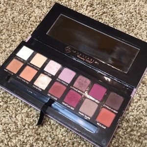 Anastasia - Modern Renaissance Palette